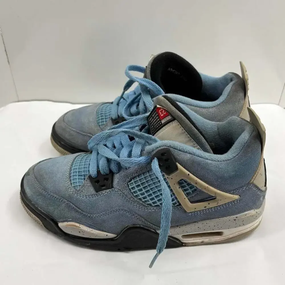 Nike Air Jordan 4 Retro University Blue